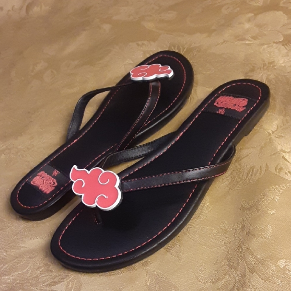 NARUTO SHIPPUDEN Black and Red Women's Size 6.0 Leather Flip Flops Like New